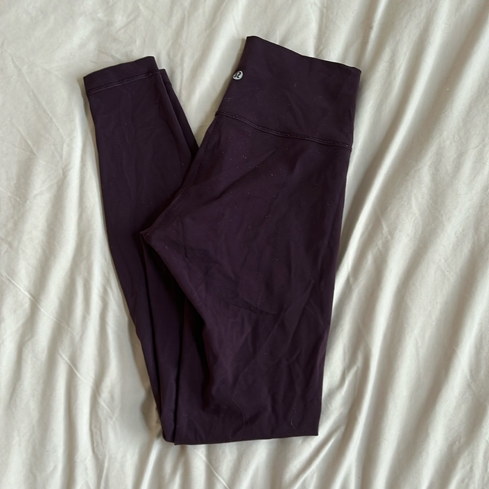 Lululemon plum colored 7/8 length wunder under leggings